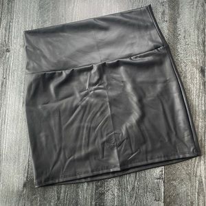 Leather skirt